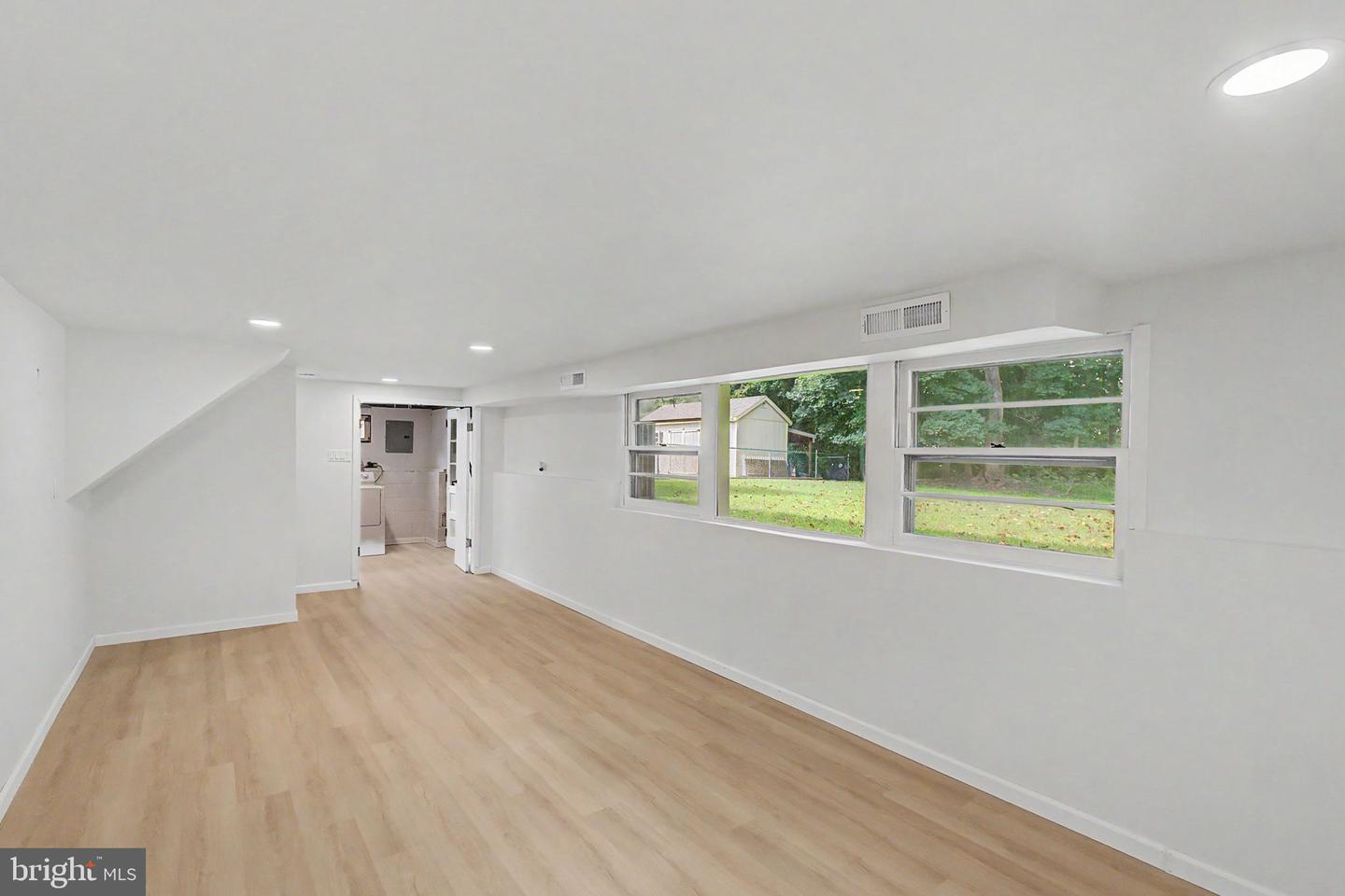 232 Winding Way Rd Property Photo 32