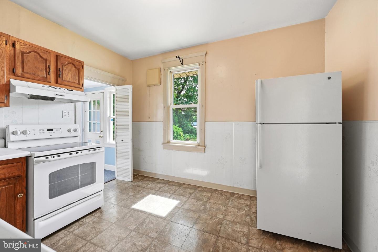 3004 Crescent Blvd Property Photo 11