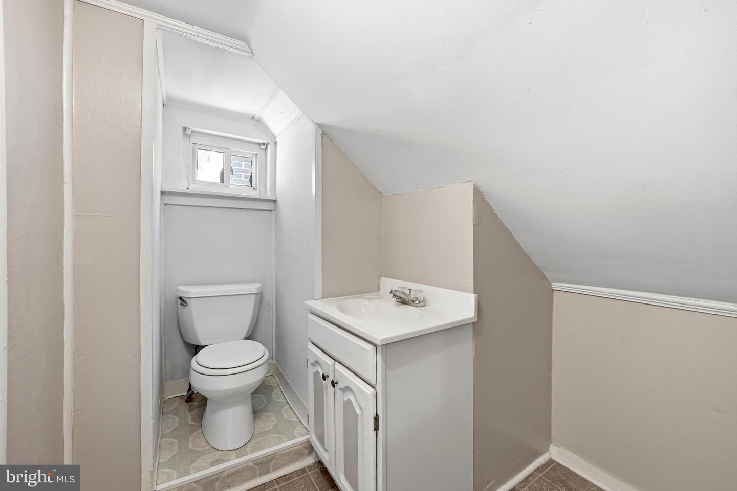 3004 Crescent Blvd Property Photo 24