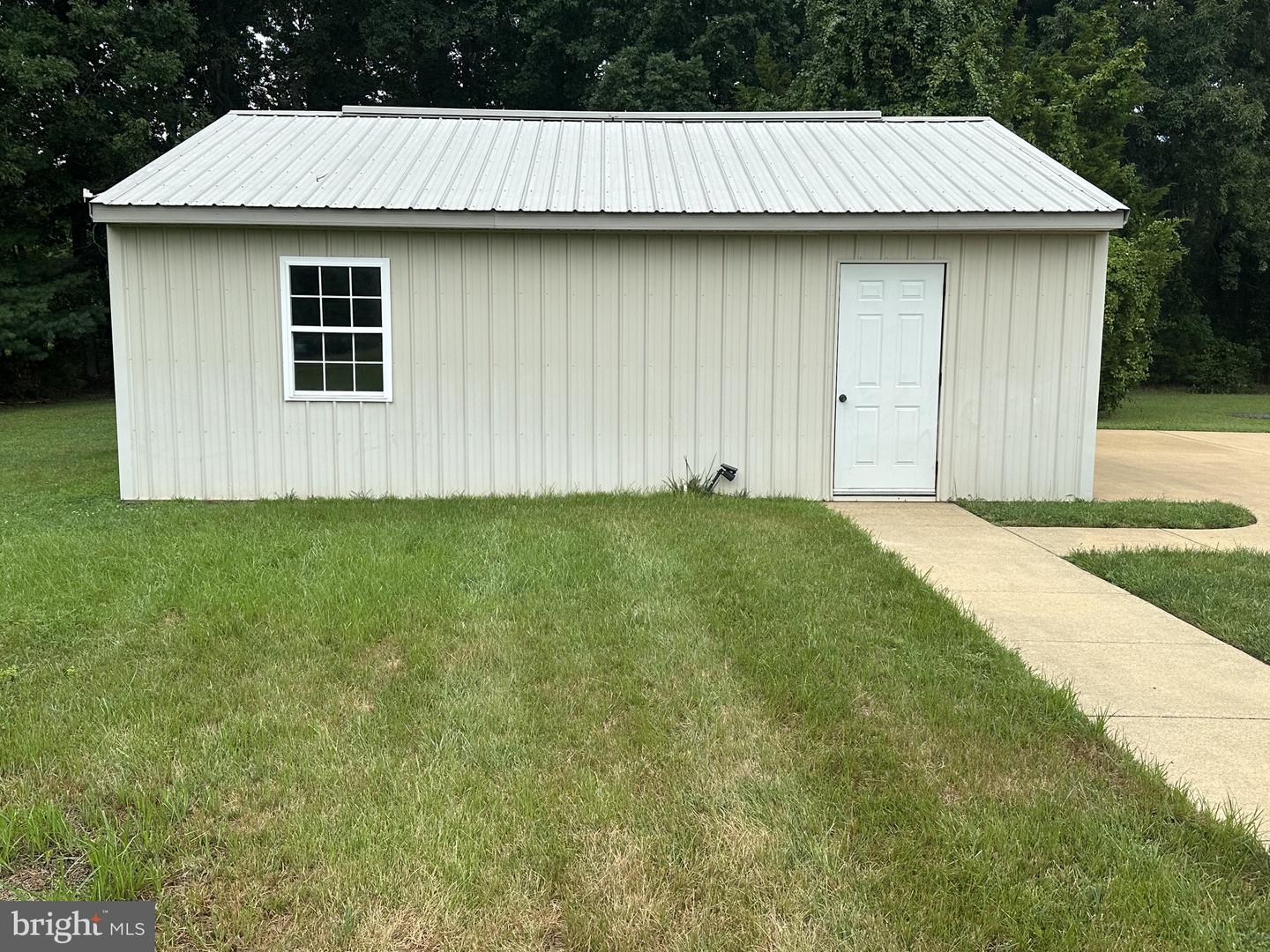 169 N Route 73 Property Photo 10
