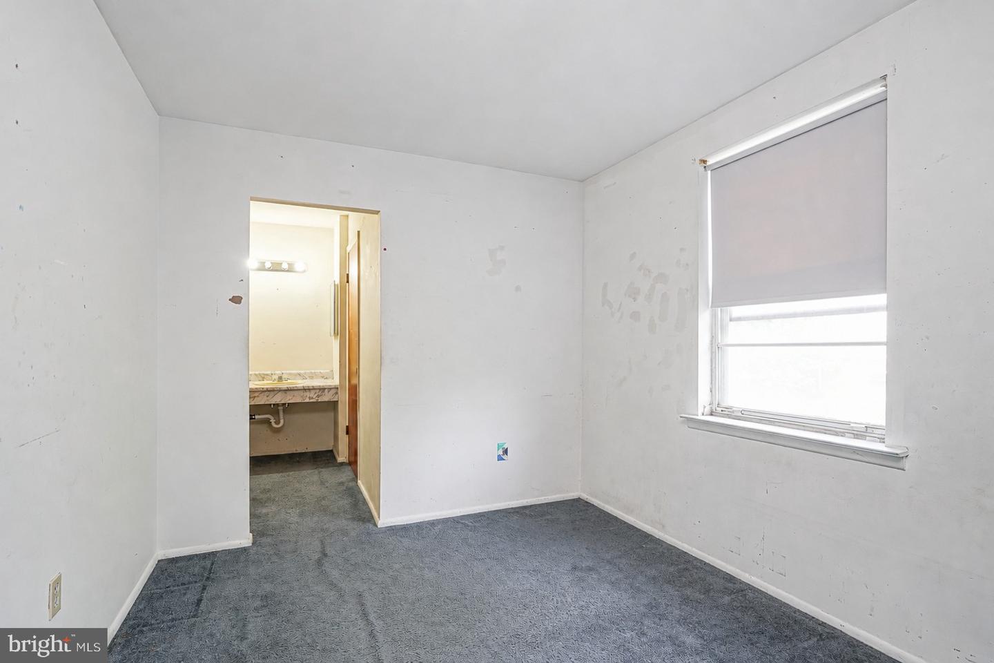1719 Williamsburg Pl Property Photo 22