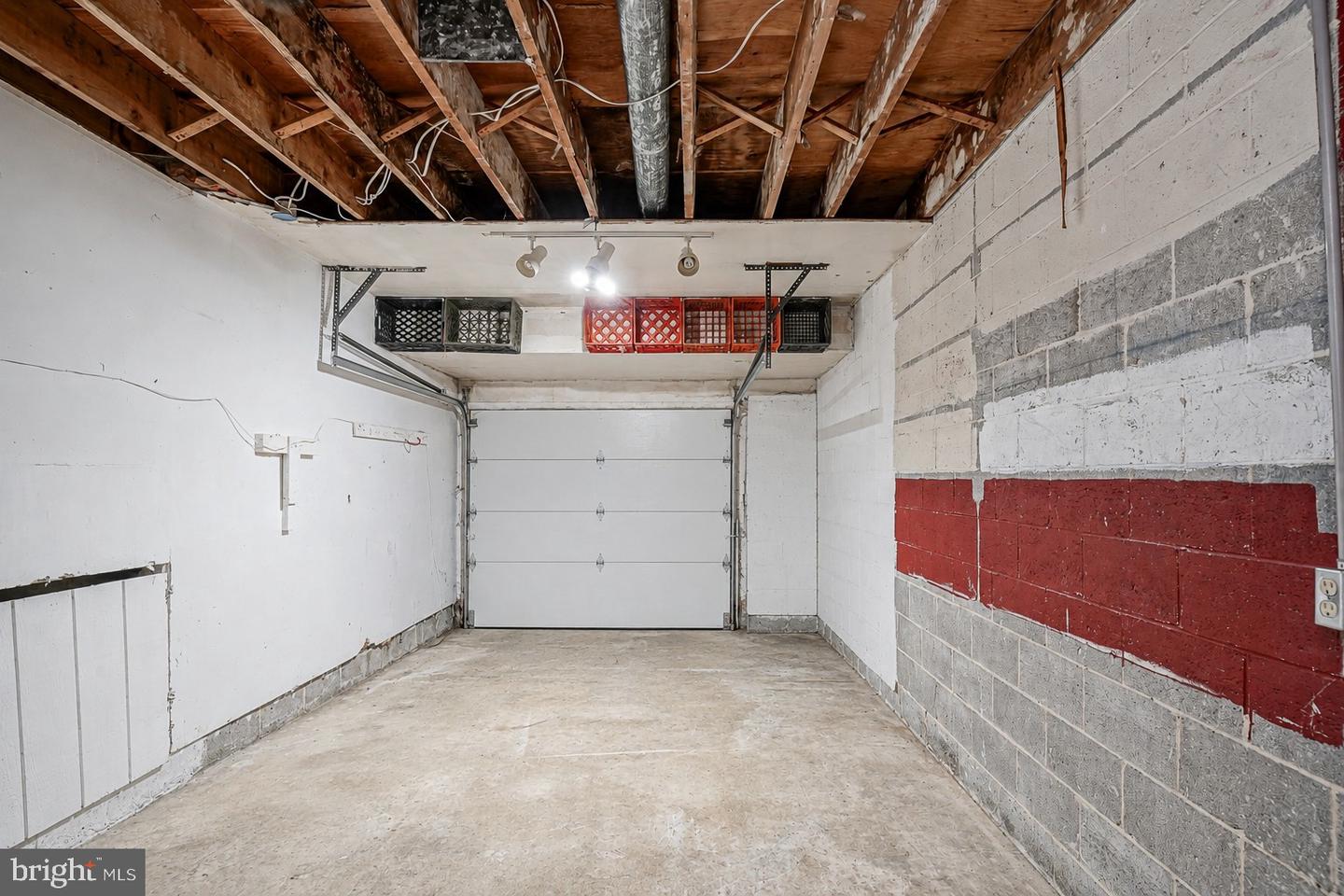 1719 Williamsburg Pl Property Photo 33
