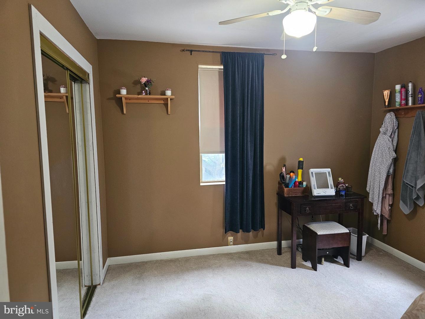 607 Hunter St Property Photo 19