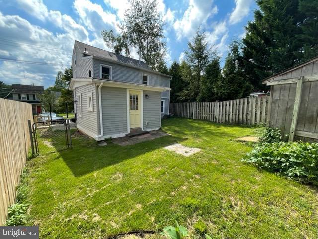 135 Potter St Property Photo 2