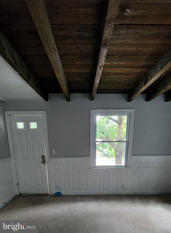 135 Potter St Property Photo 6