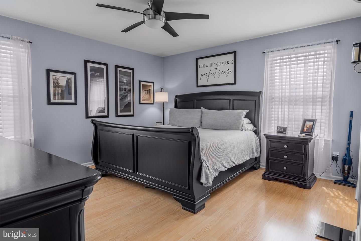 146 Pine Ave Property Photo 4