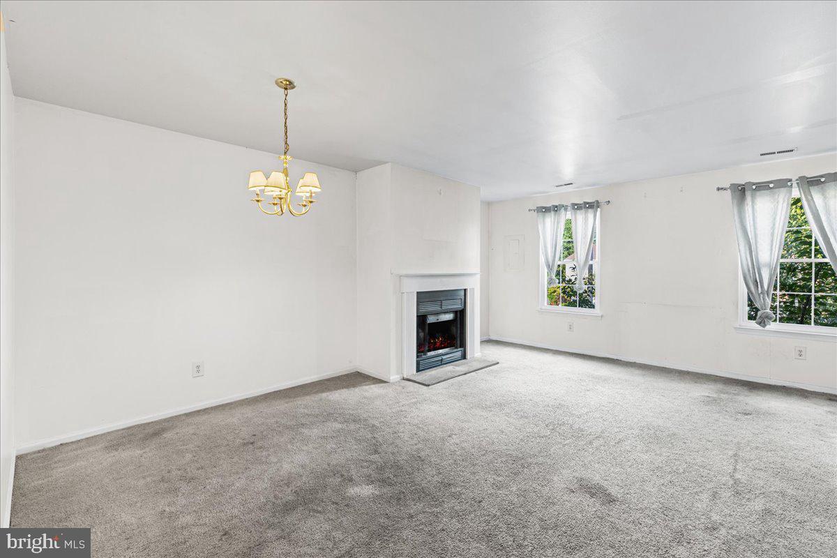 1307 Huntingdon Mews Property Photo 3