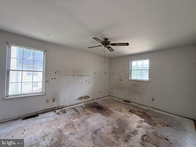 37 Ashland Ave Property Photo 10