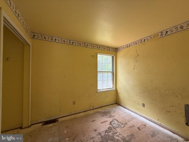 37 Ashland Ave Property Photo 14