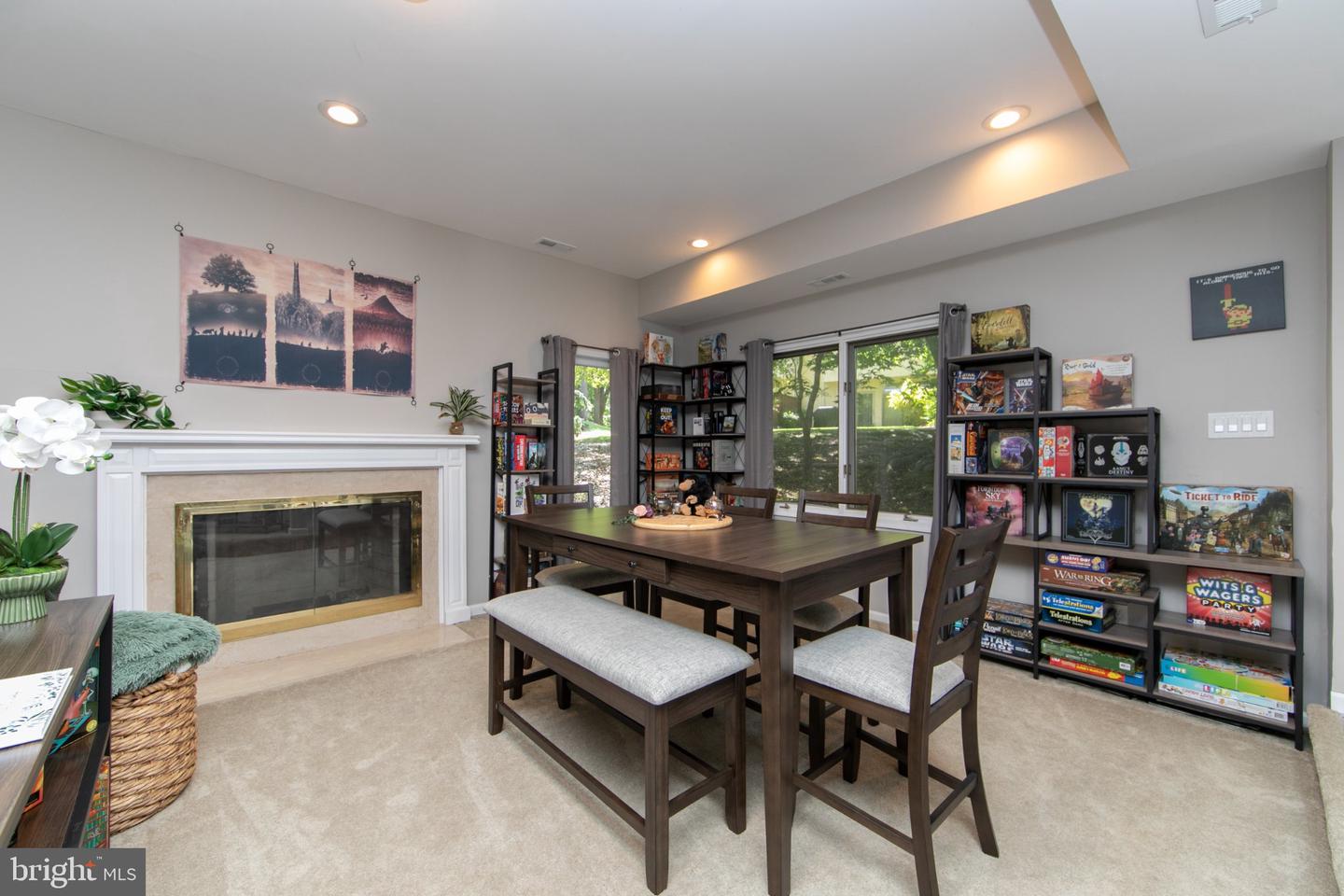 1405 Chanticleer Property Photo 10