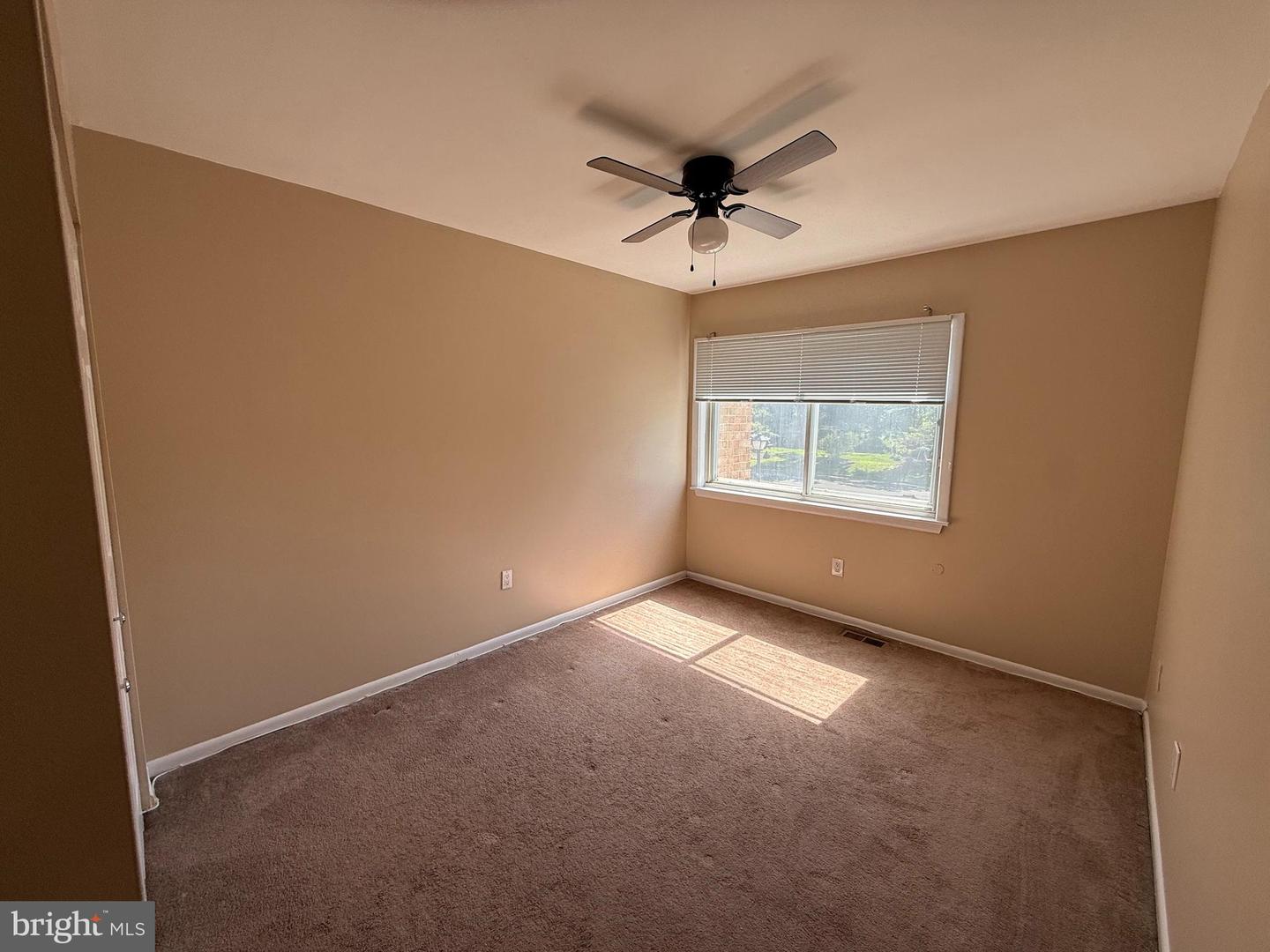 1151 Golden Pond Ct Property Photo 7
