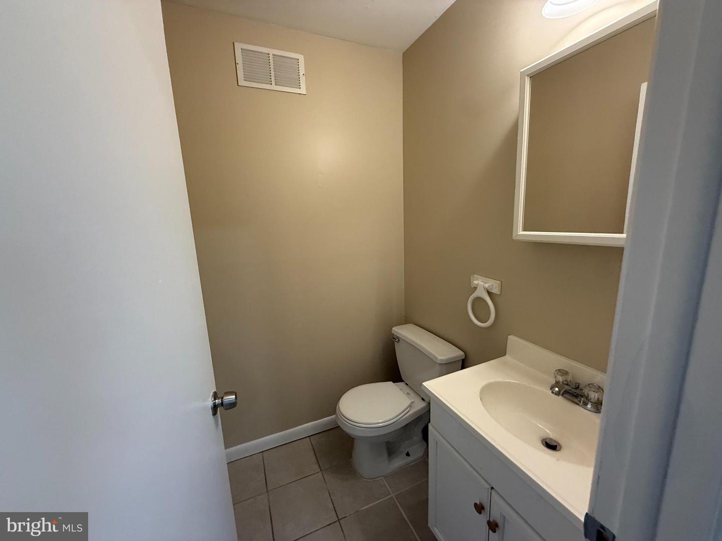 1151 Golden Pond Ct Property Photo 11