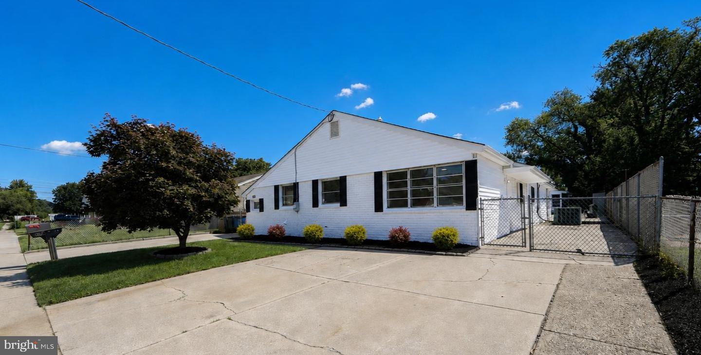 436 WALNUT AVE