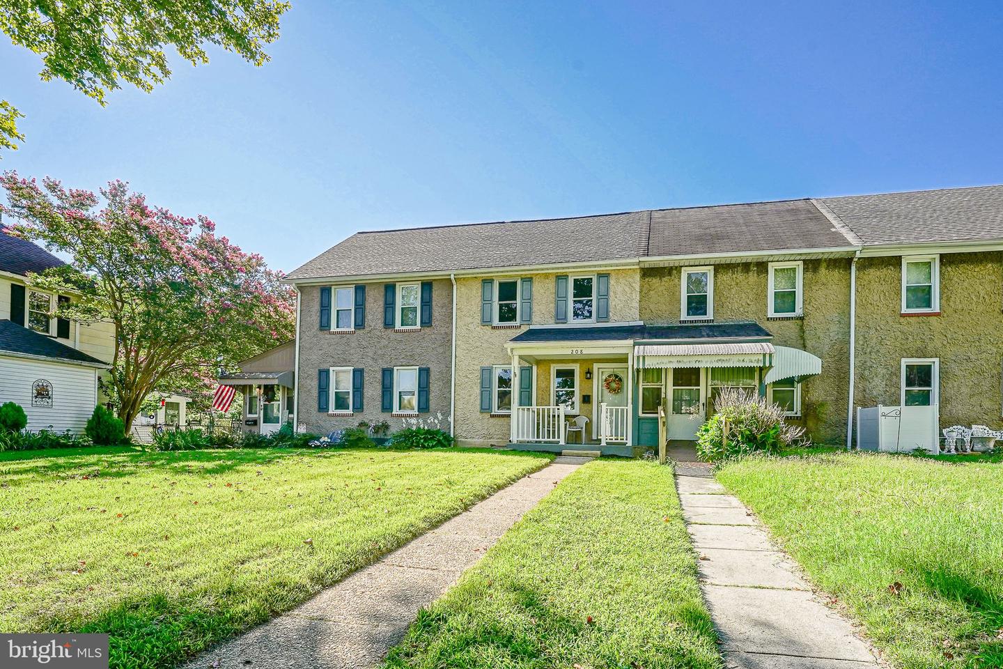 208 New Jersey Rd Property Photo 1