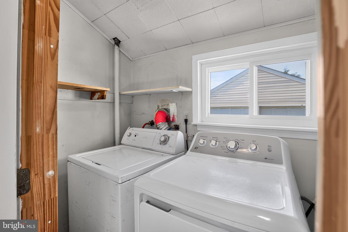 452 9th Ave Property Photo 14