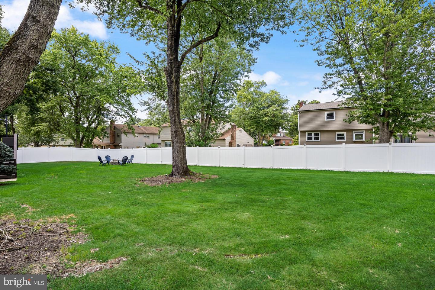 505 Balsam Rd Property Photo 35