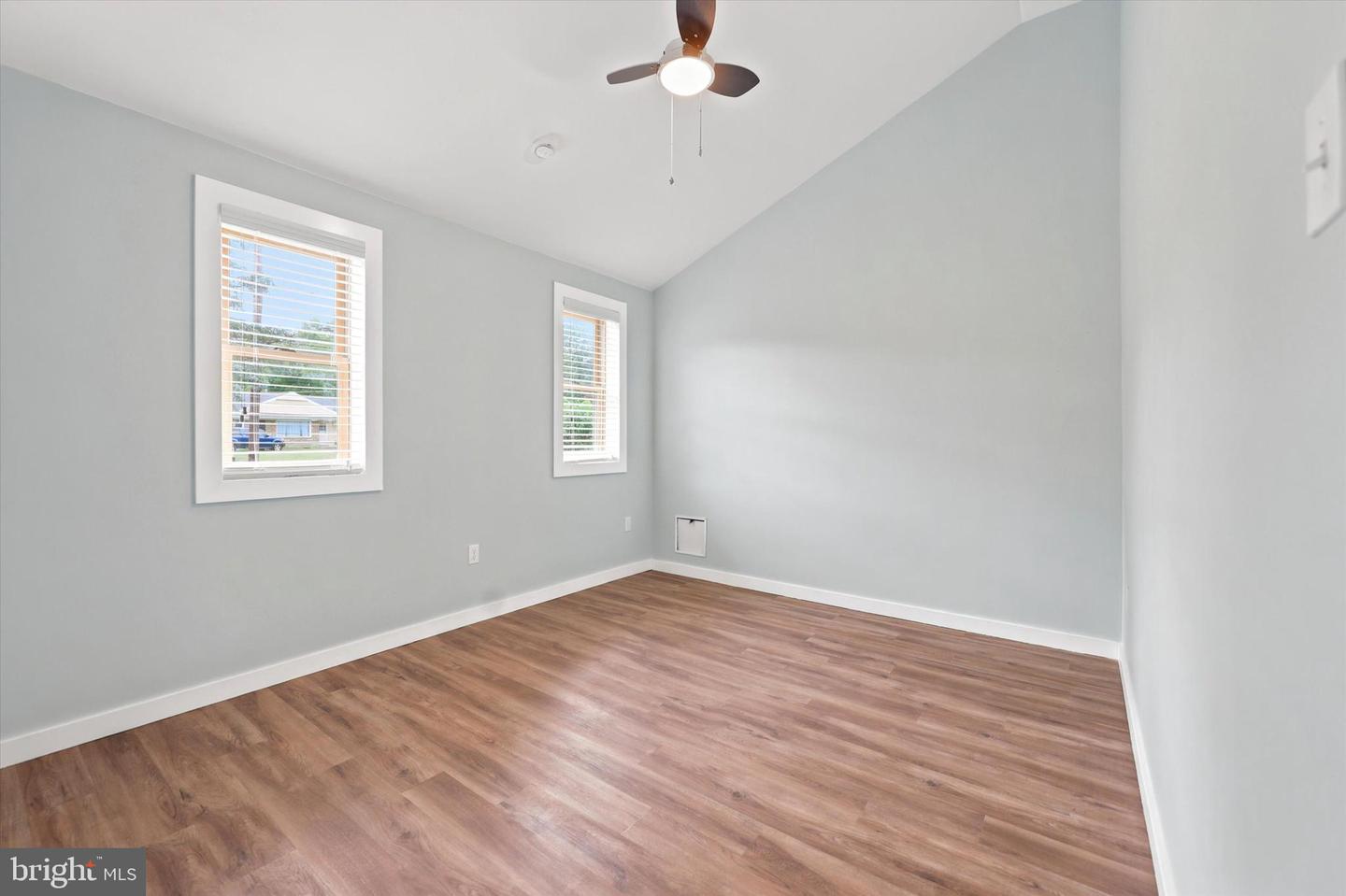 926 Mercer St Property Photo 16