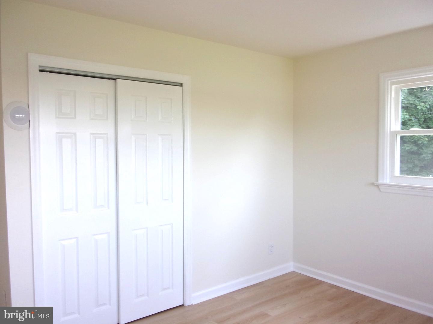 36 Park Ave Property Photo 11
