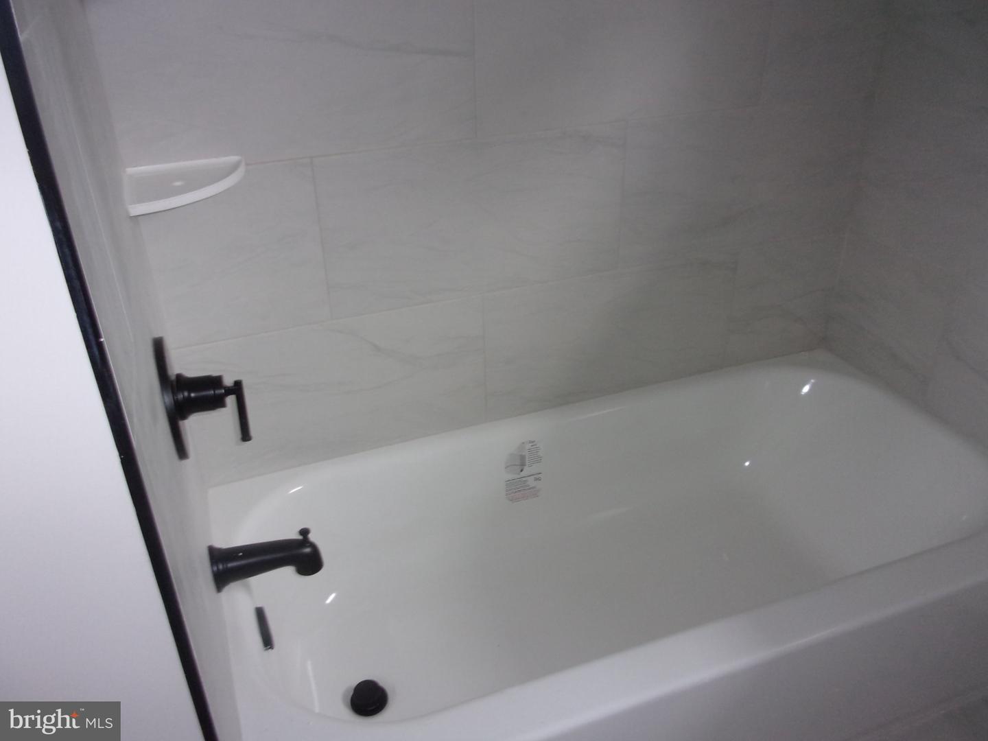36 Park Ave Property Photo 14