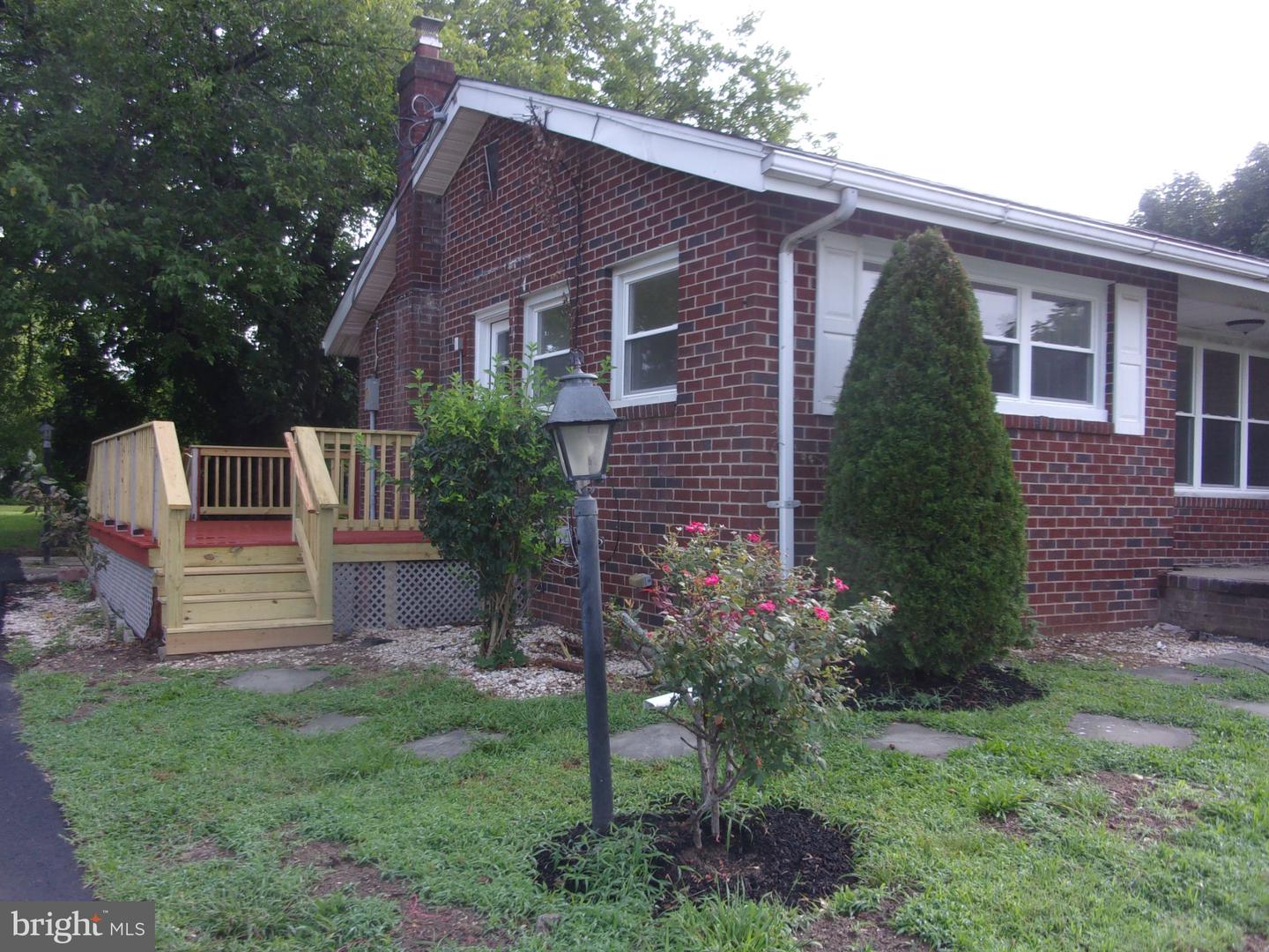 36 Park Ave Property Photo 17