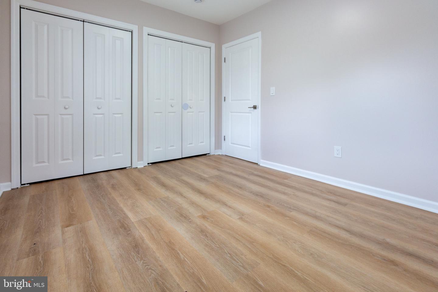 602-604 Broadway Property Photo 7