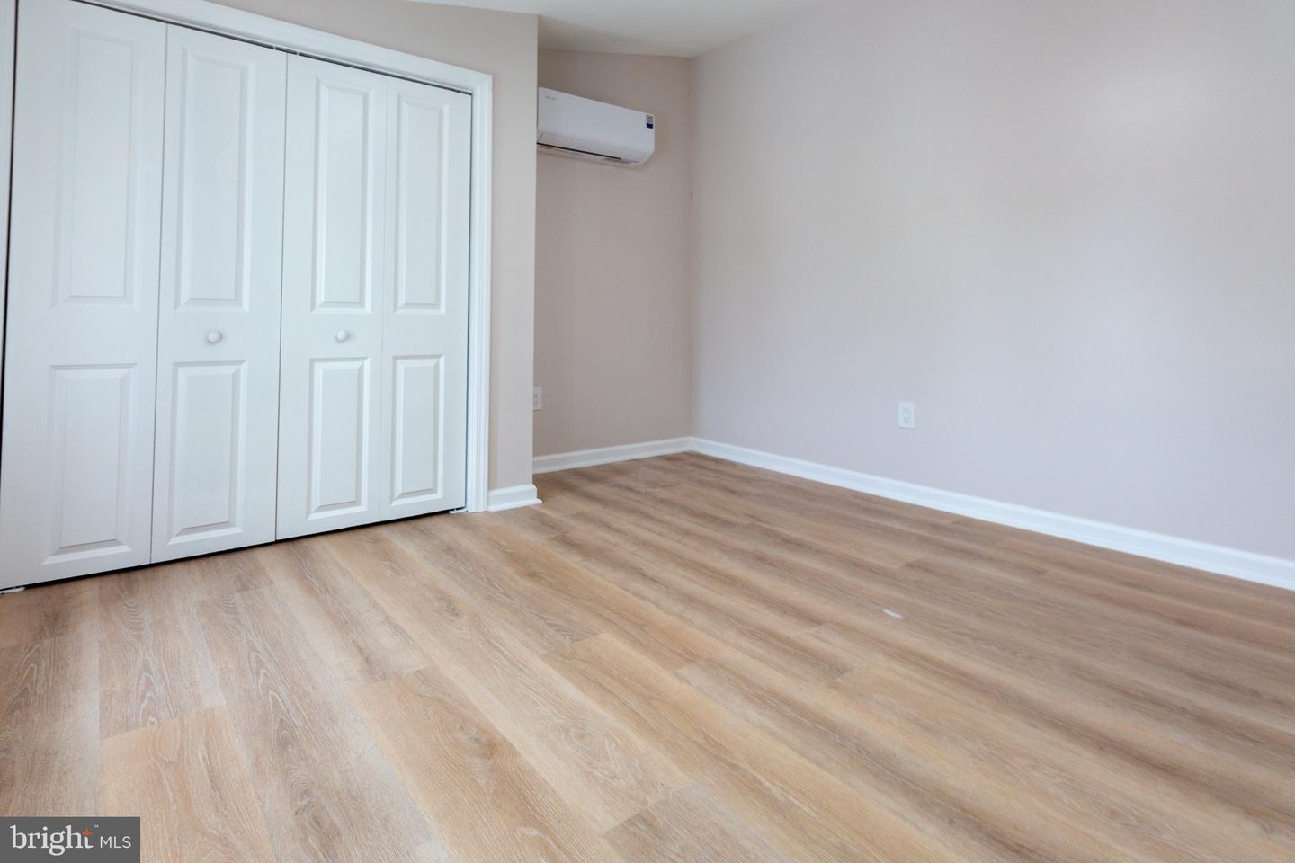 602-604 Broadway Property Photo 15