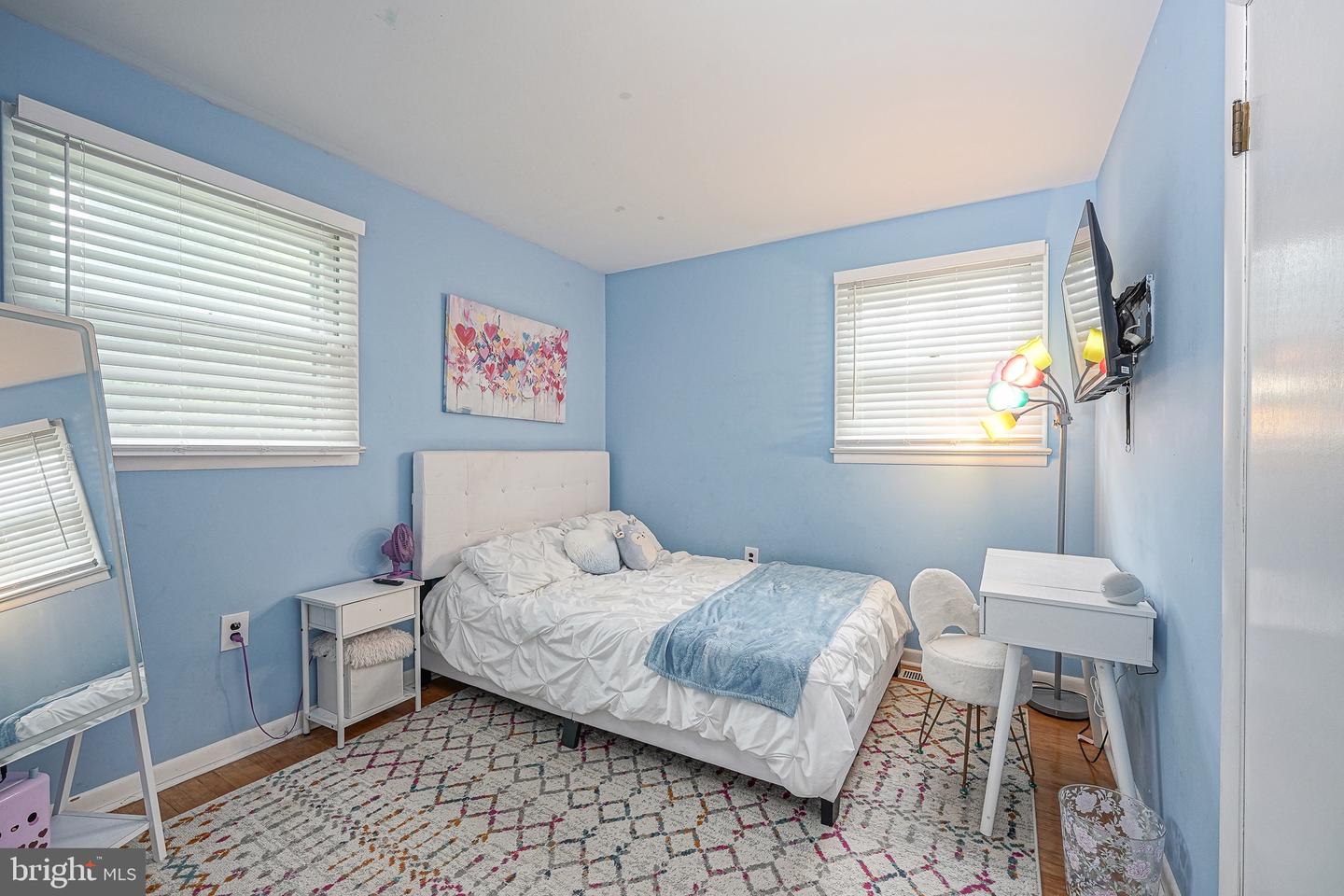 2 Broadview Ave Property Photo 19
