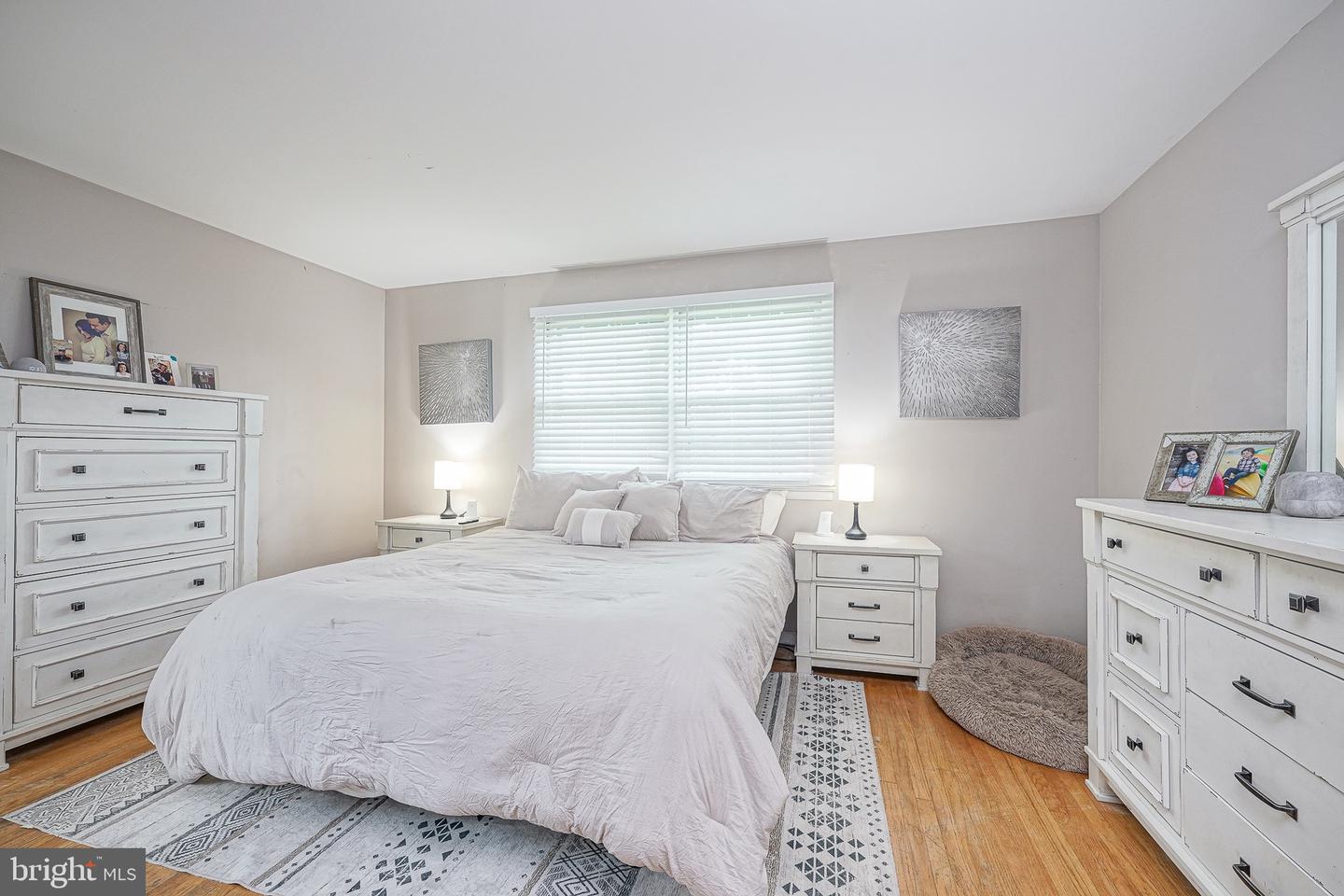 2 Broadview Ave Property Photo 22