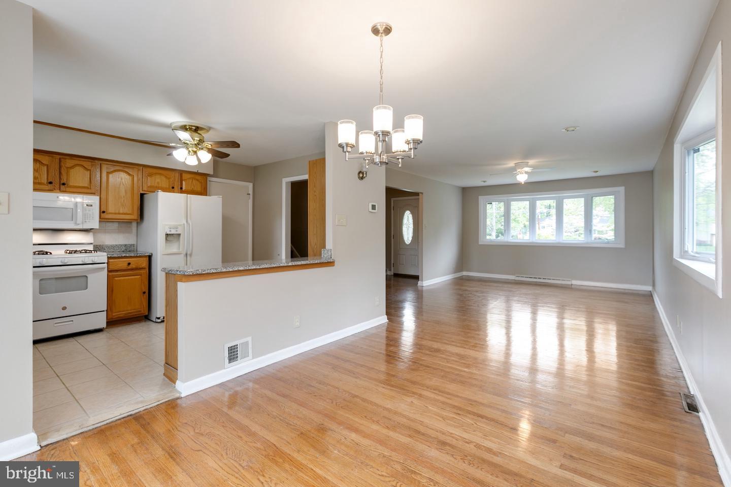 400 Sheffield Rd Property Photo 12