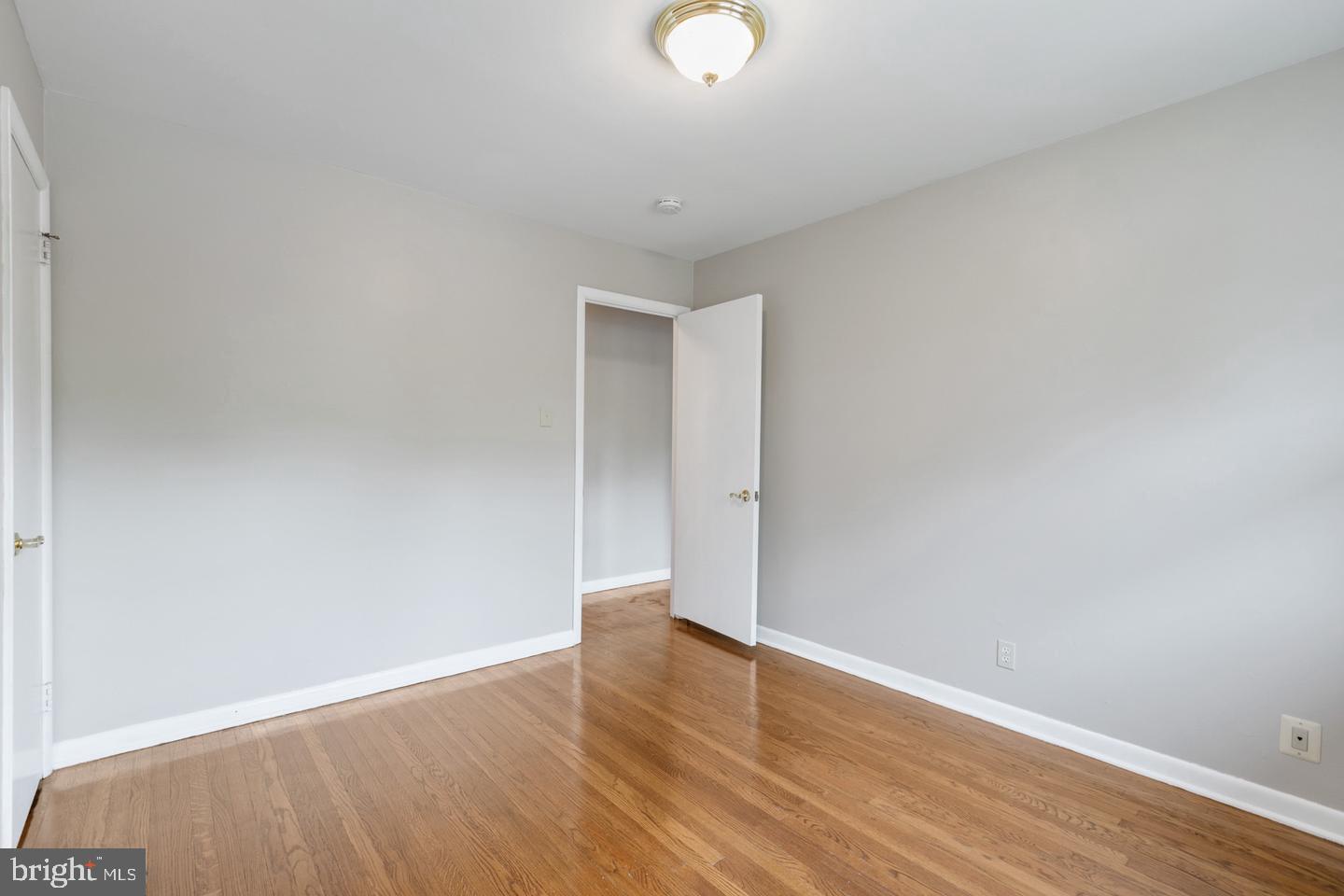 400 Sheffield Rd Property Photo 18