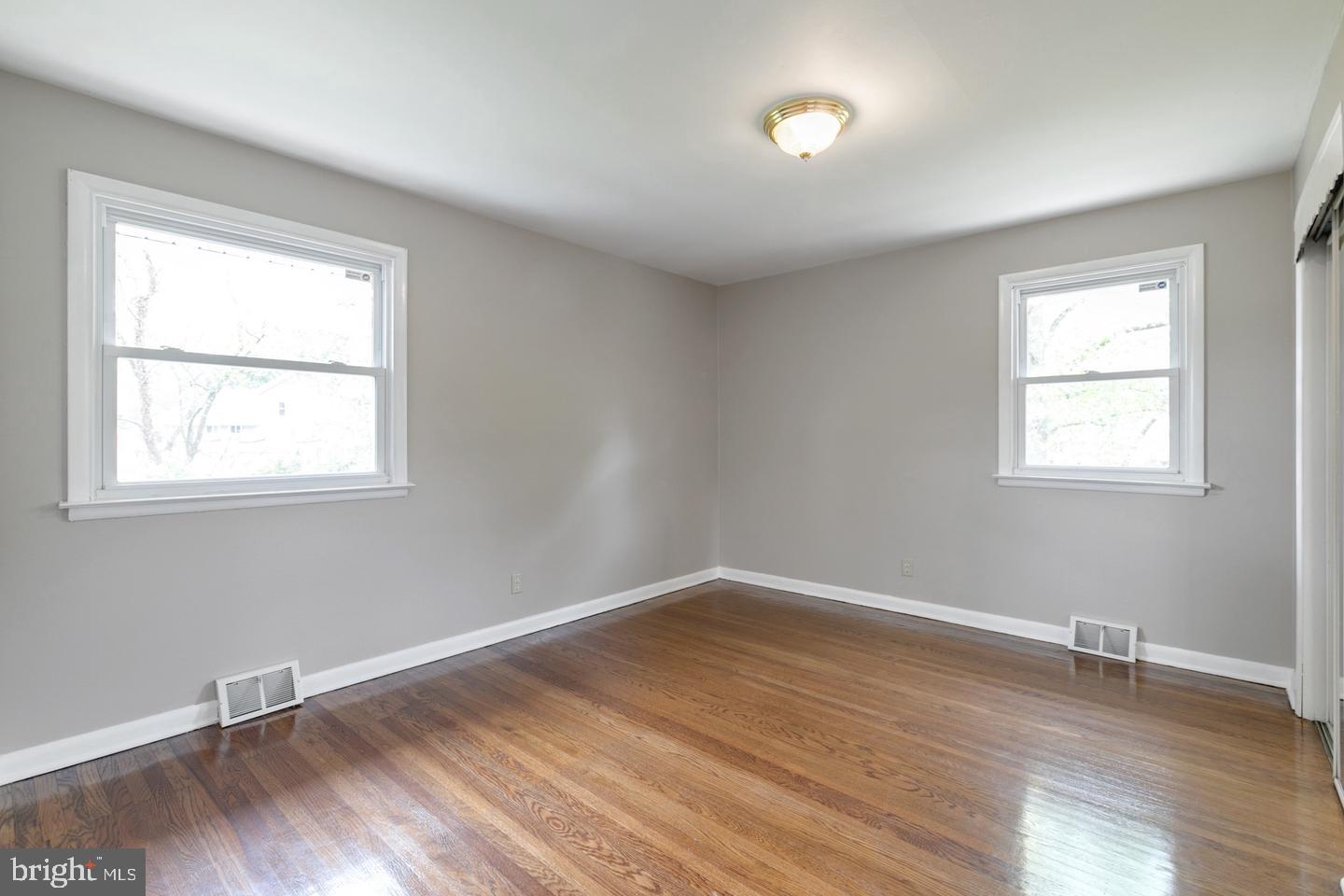 400 Sheffield Rd Property Photo 20