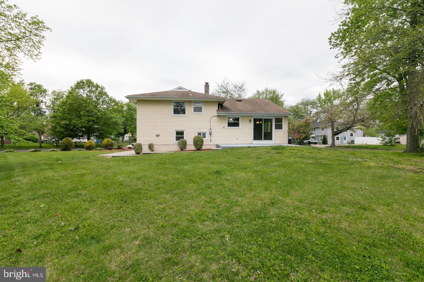 400 Sheffield Rd Property Photo 28