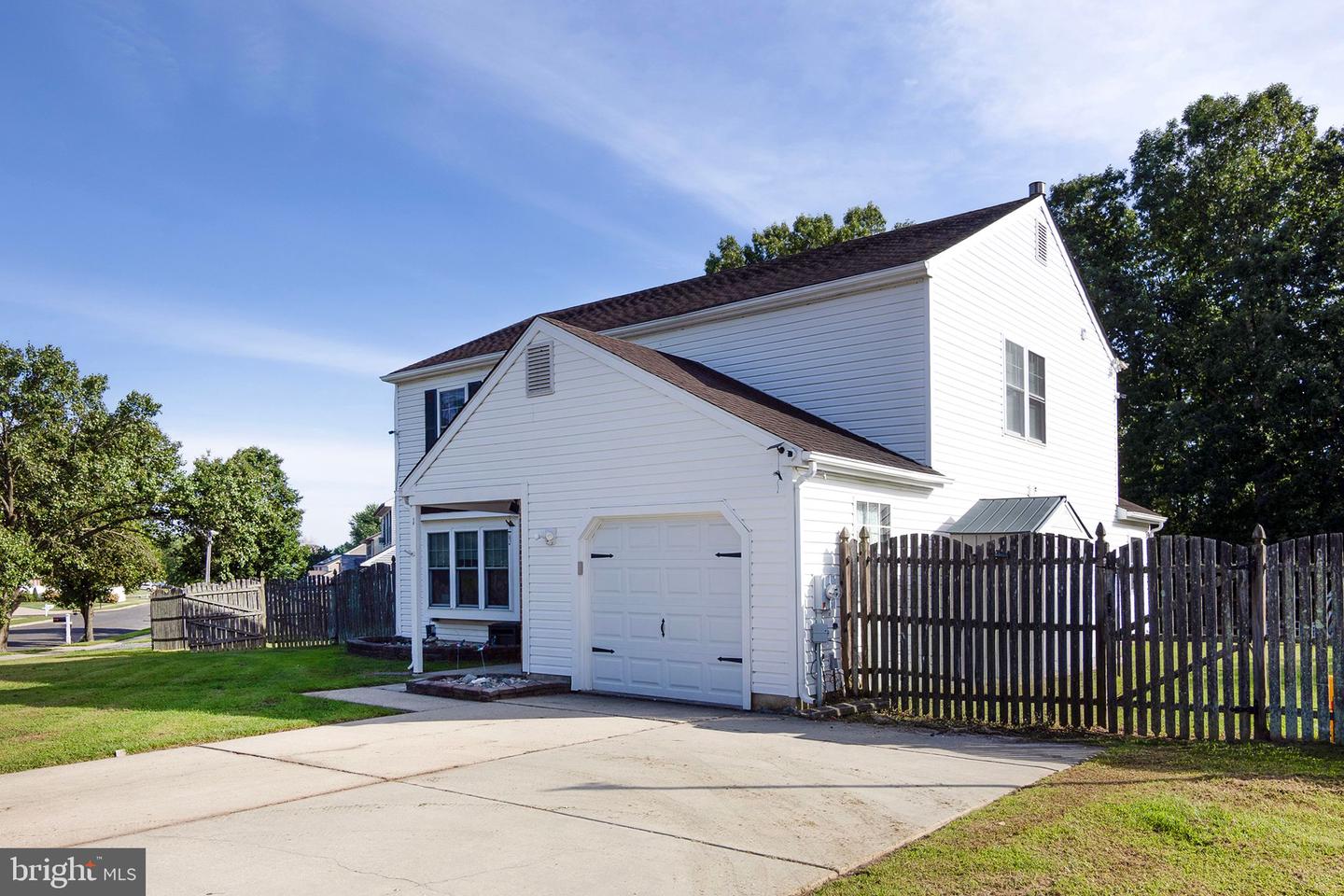 1 Bedford Ct Property Photo 1