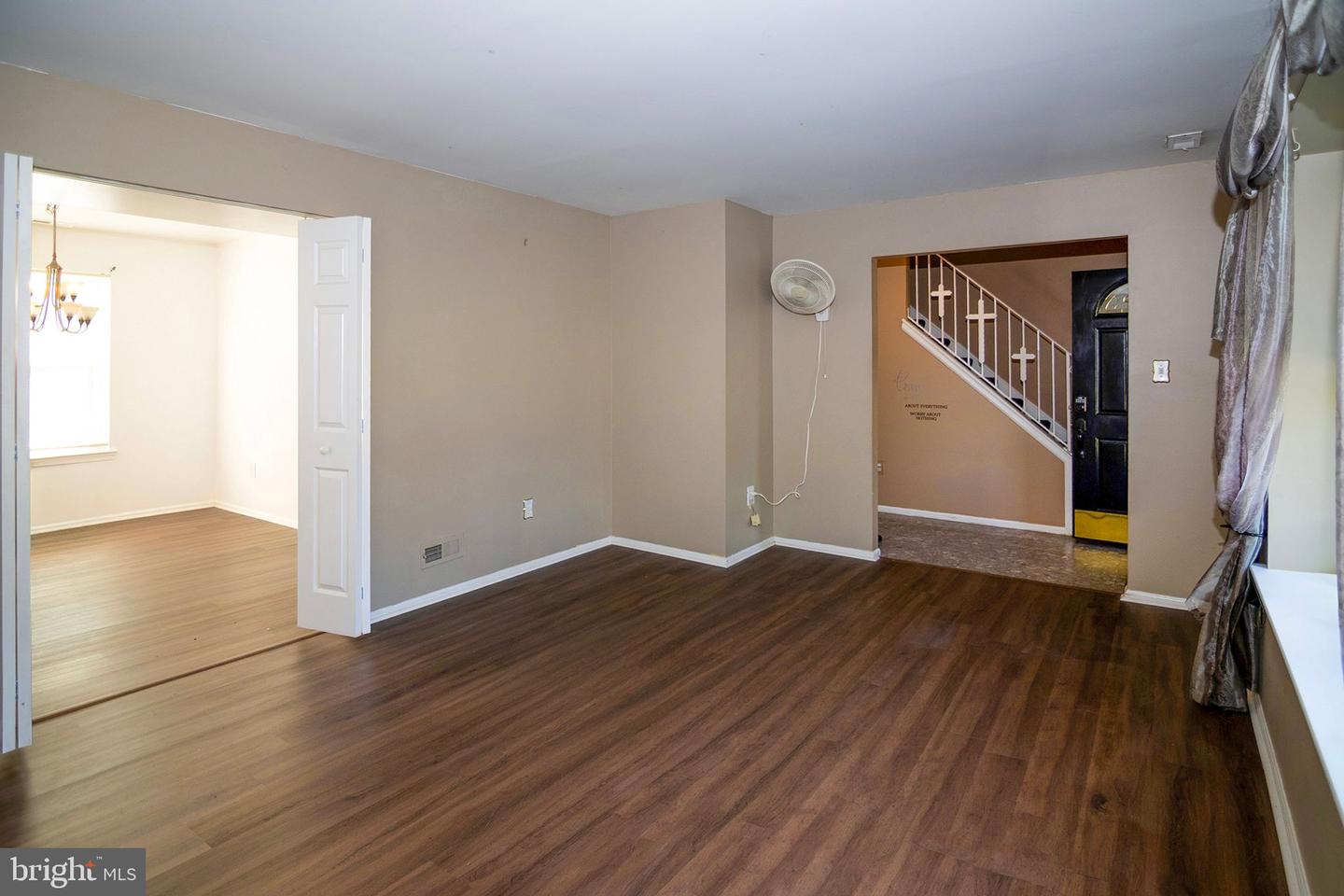 1 Bedford Ct Property Photo 8