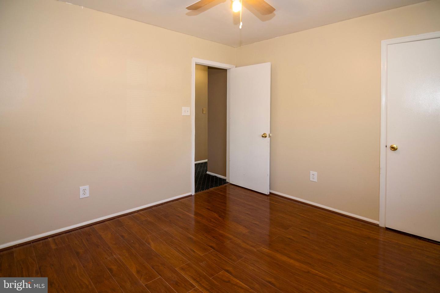 1 Bedford Ct Property Photo 30
