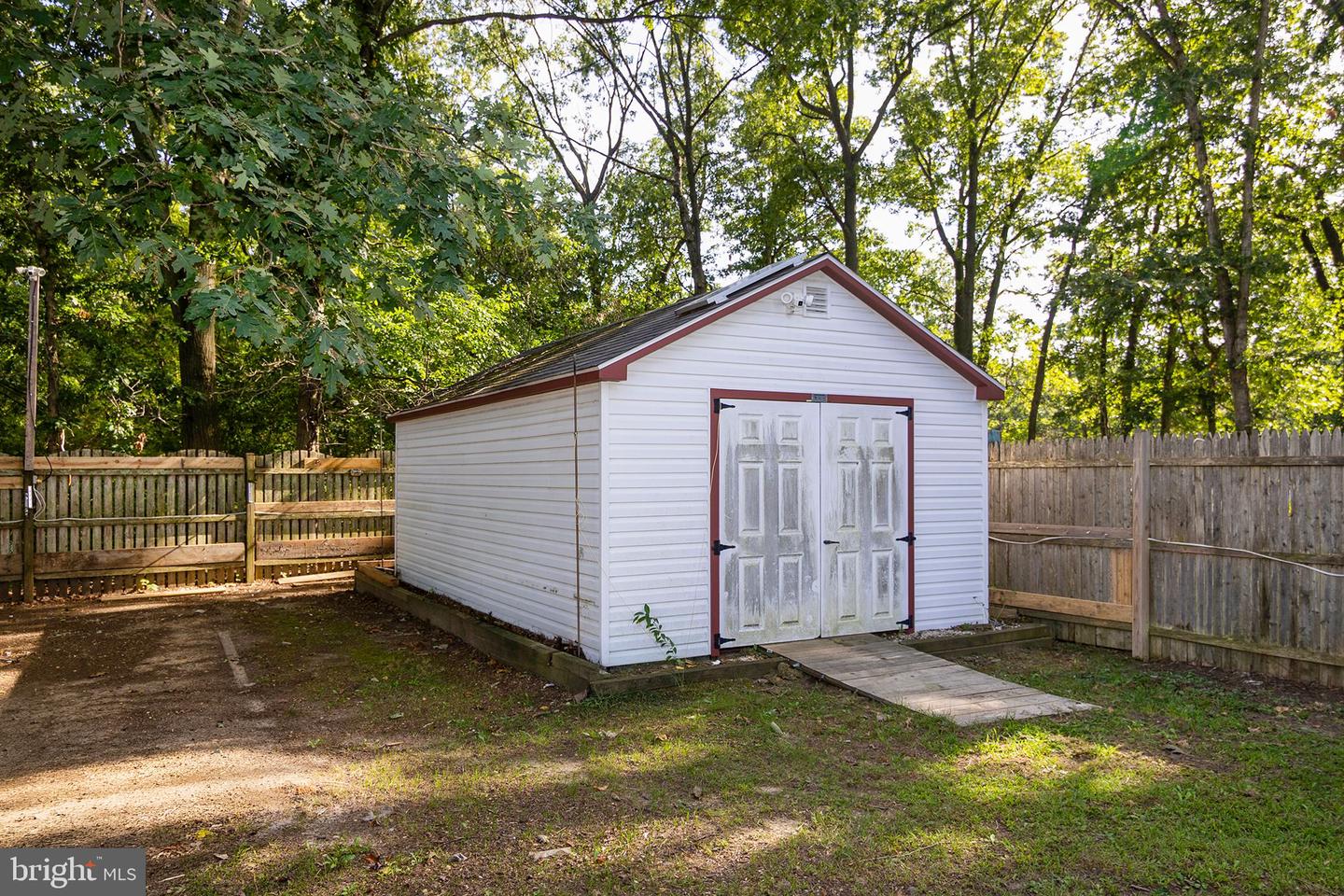1 Bedford Ct Property Photo 44