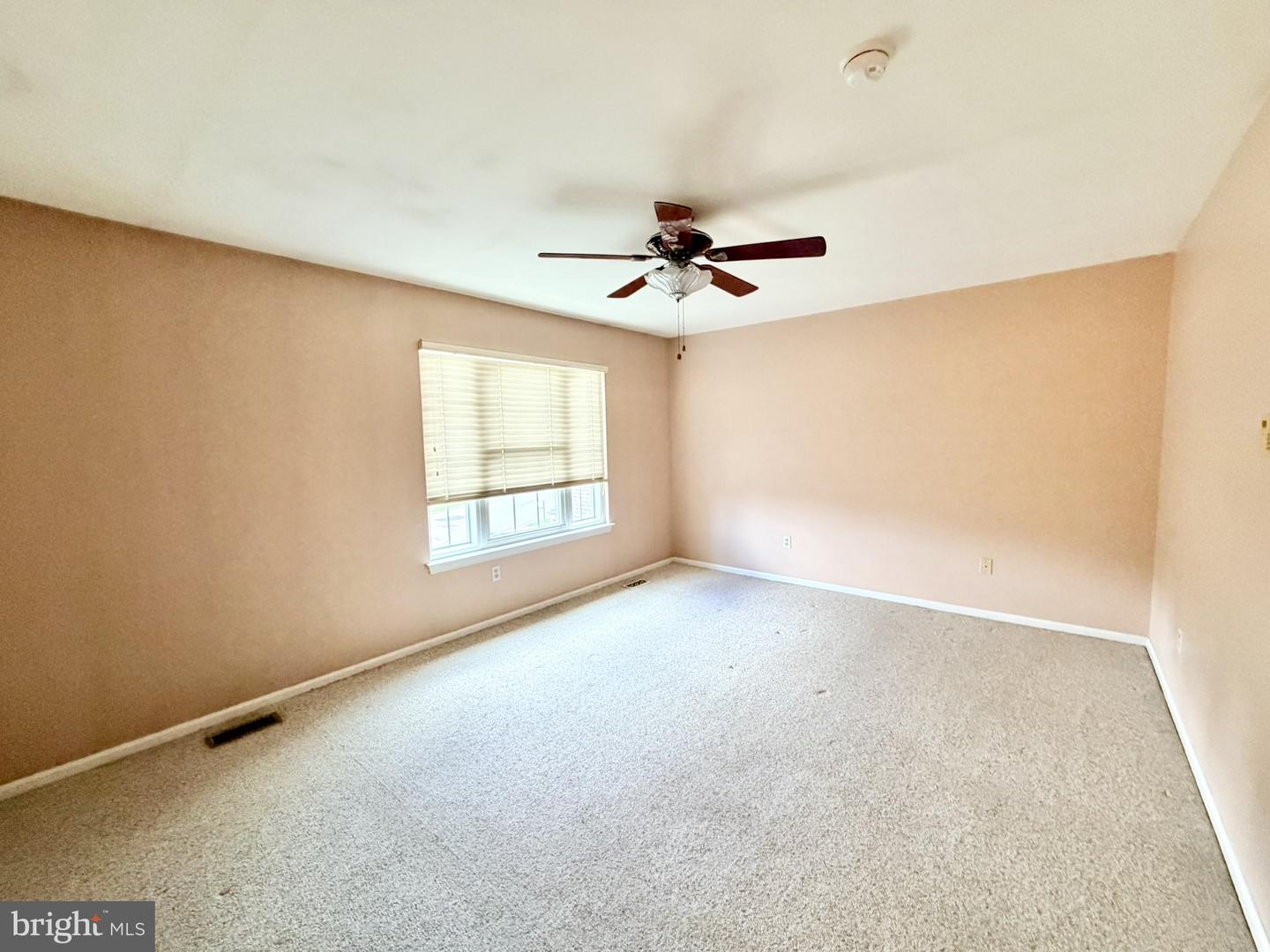 73 Fox Meadow Dr Property Photo 14