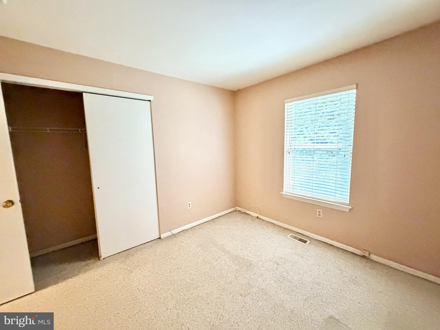 73 Fox Meadow Dr Property Photo 20