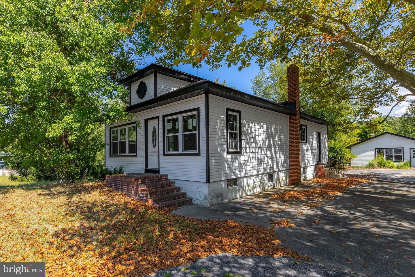 142 S Route 73 Property Photo 1