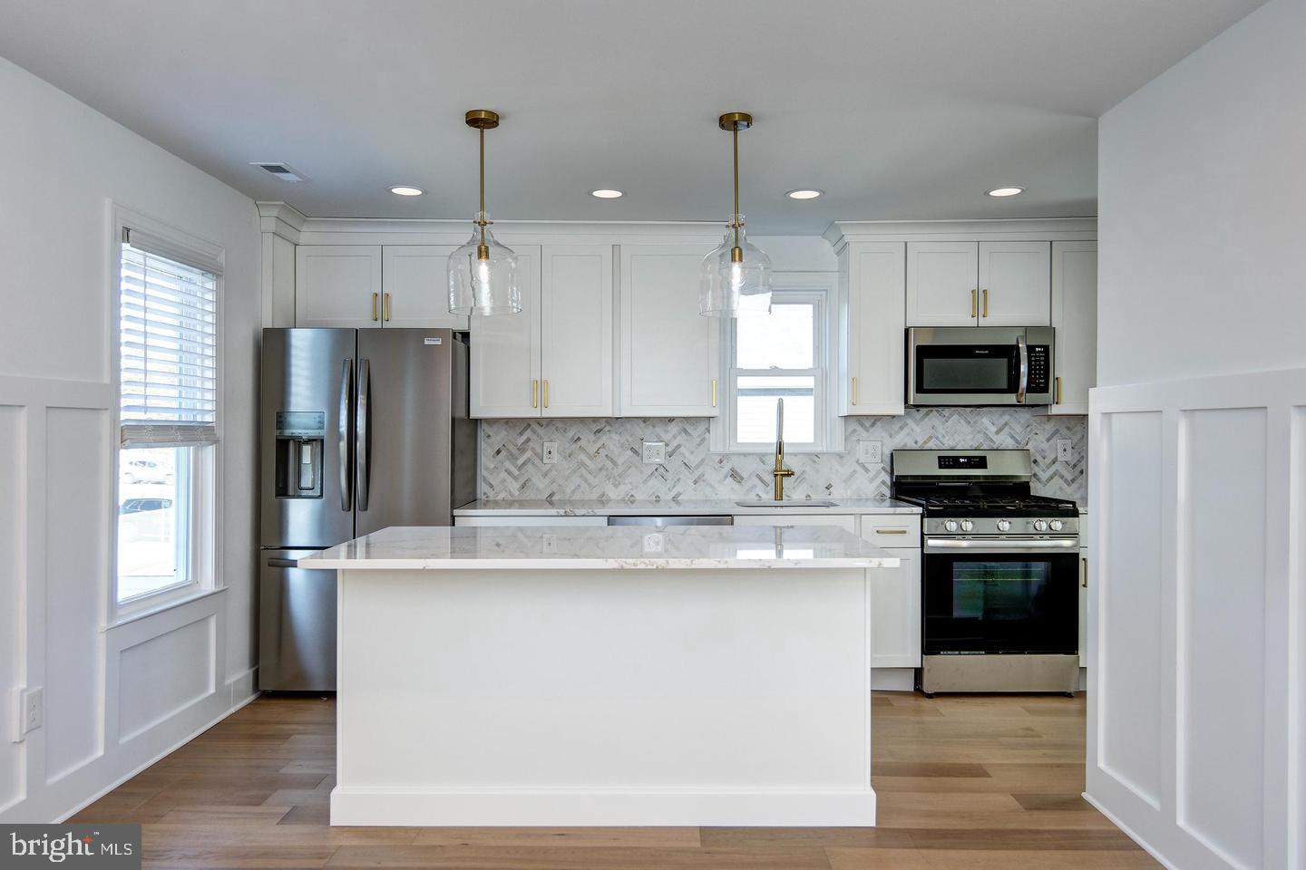 13 Wilkins Ave #2nd Fl Property Photo 6