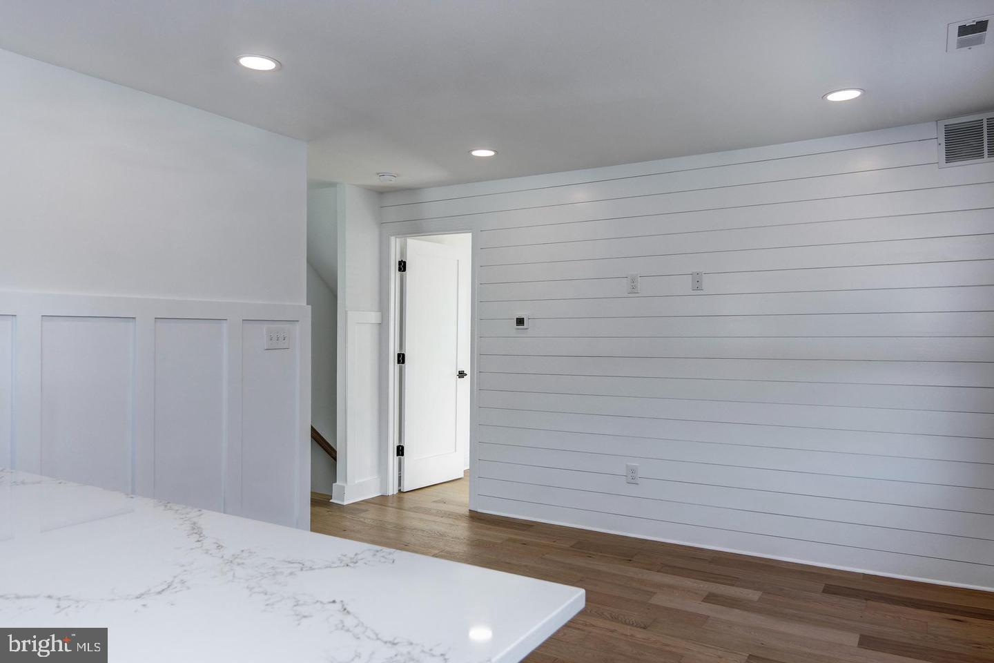 13 Wilkins Ave #2nd Fl Property Photo 7