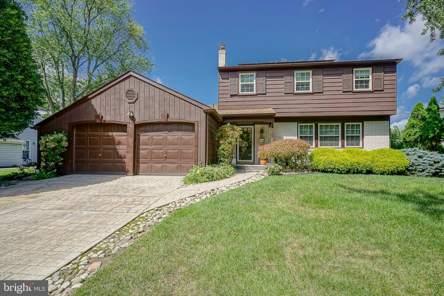126 Henfield Ave Property Photo 1