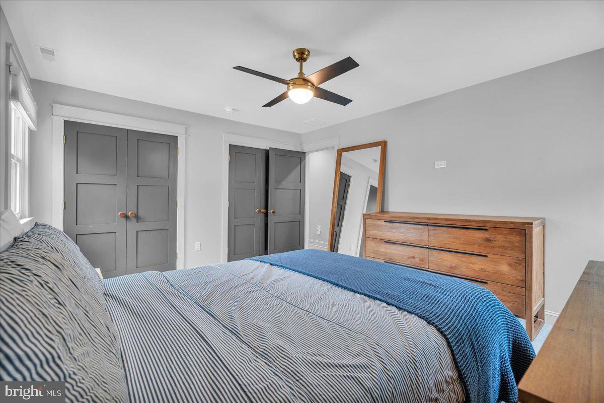 430 Hialeah Dr Property Photo 26