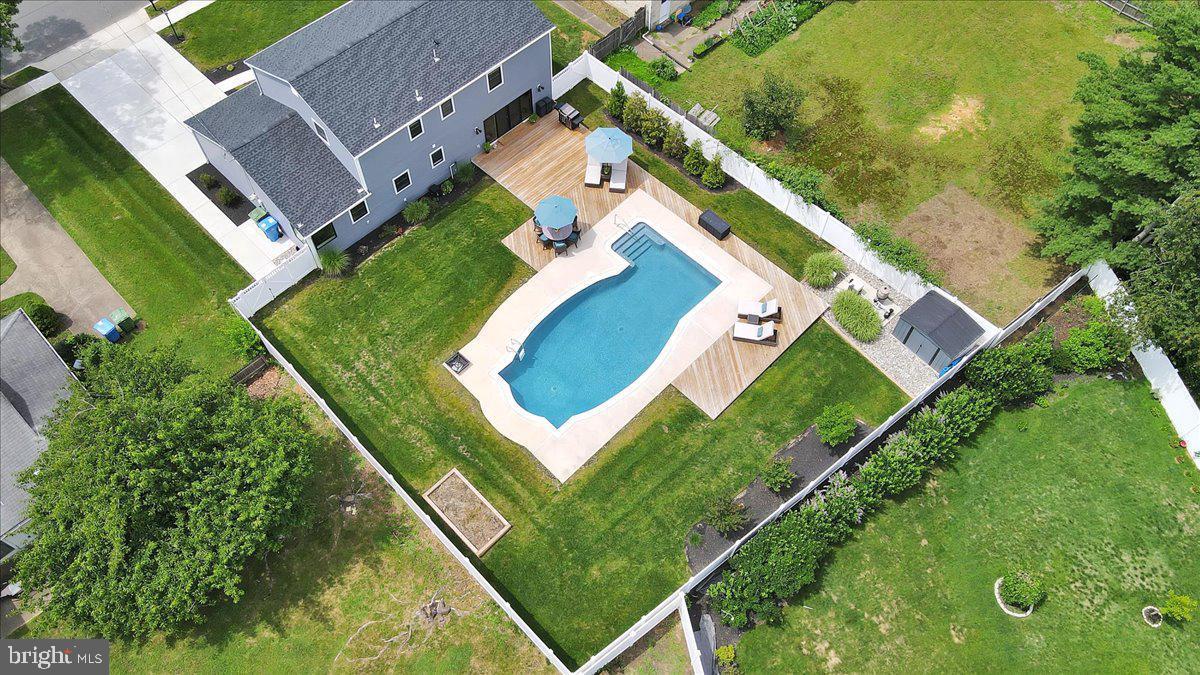 430 Hialeah Dr Property Photo 46