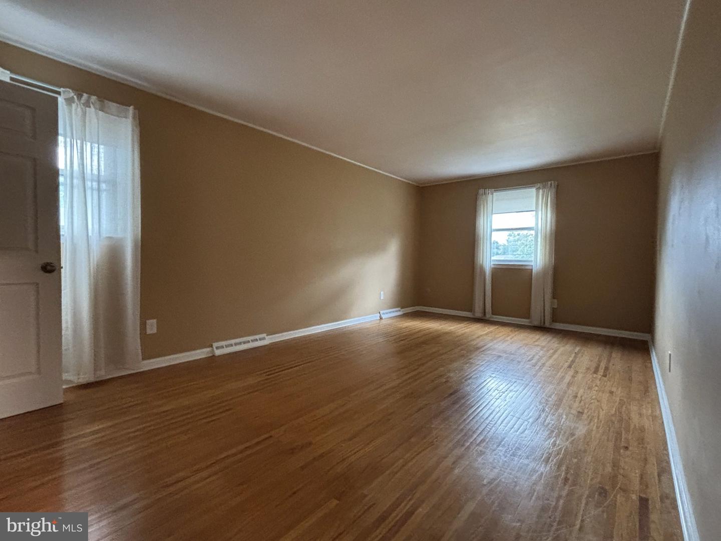 415 Monmouth Dr Property Photo 11