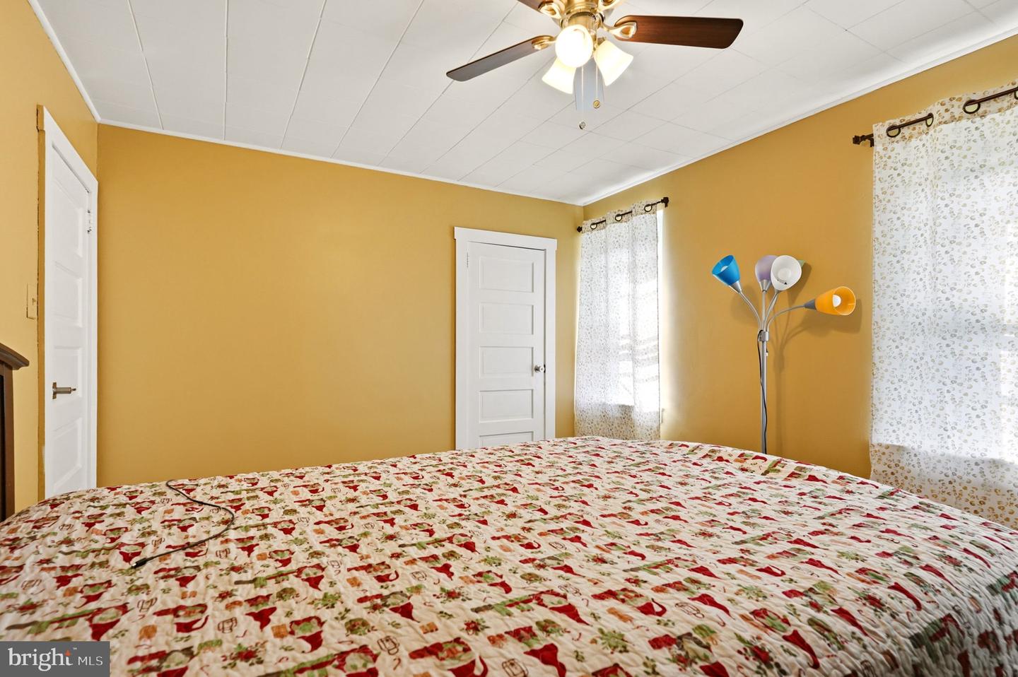 116 N Wilson Ave Property Photo 10