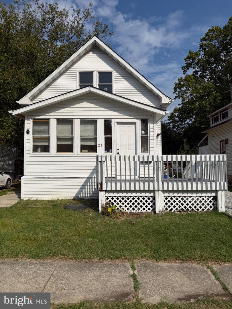 21 Holly St Property Photo 1