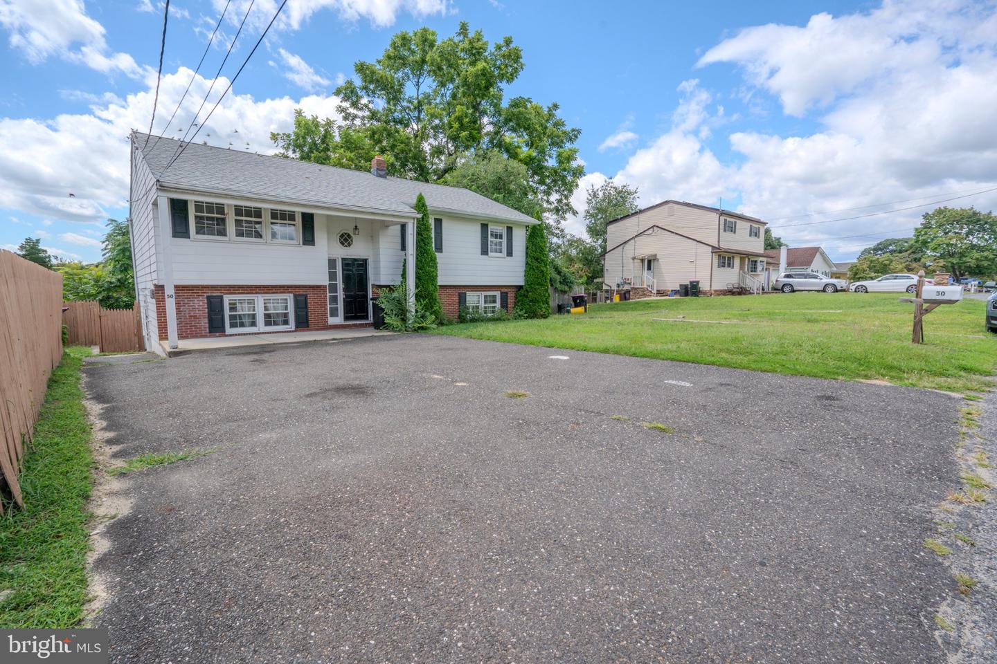 50 E Landing Rd Property Photo 4