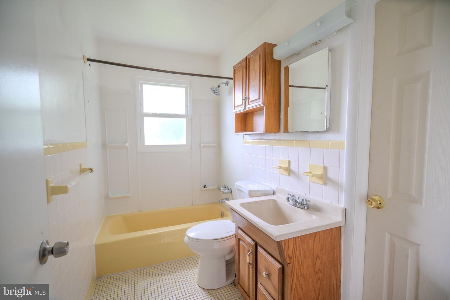 50 E Landing Rd Property Photo 30