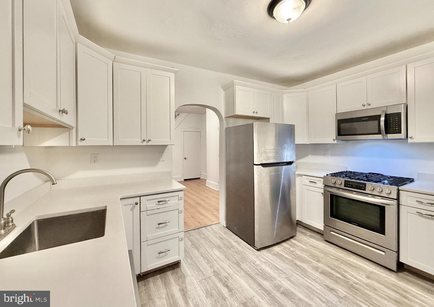 310 Water St Property Photo 1